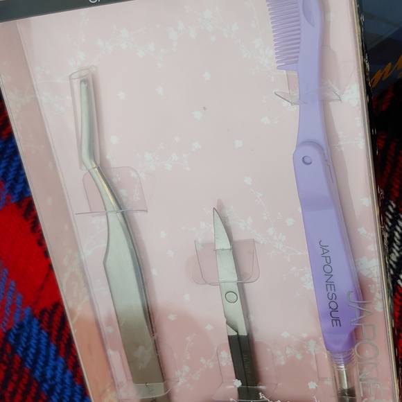 Lash & Brow Grooming Kit by Japonesque - Picture 3 of 9